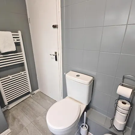 Garland Modern Close To Station 3 Bedroom City Apartment Londen Buitenkant foto