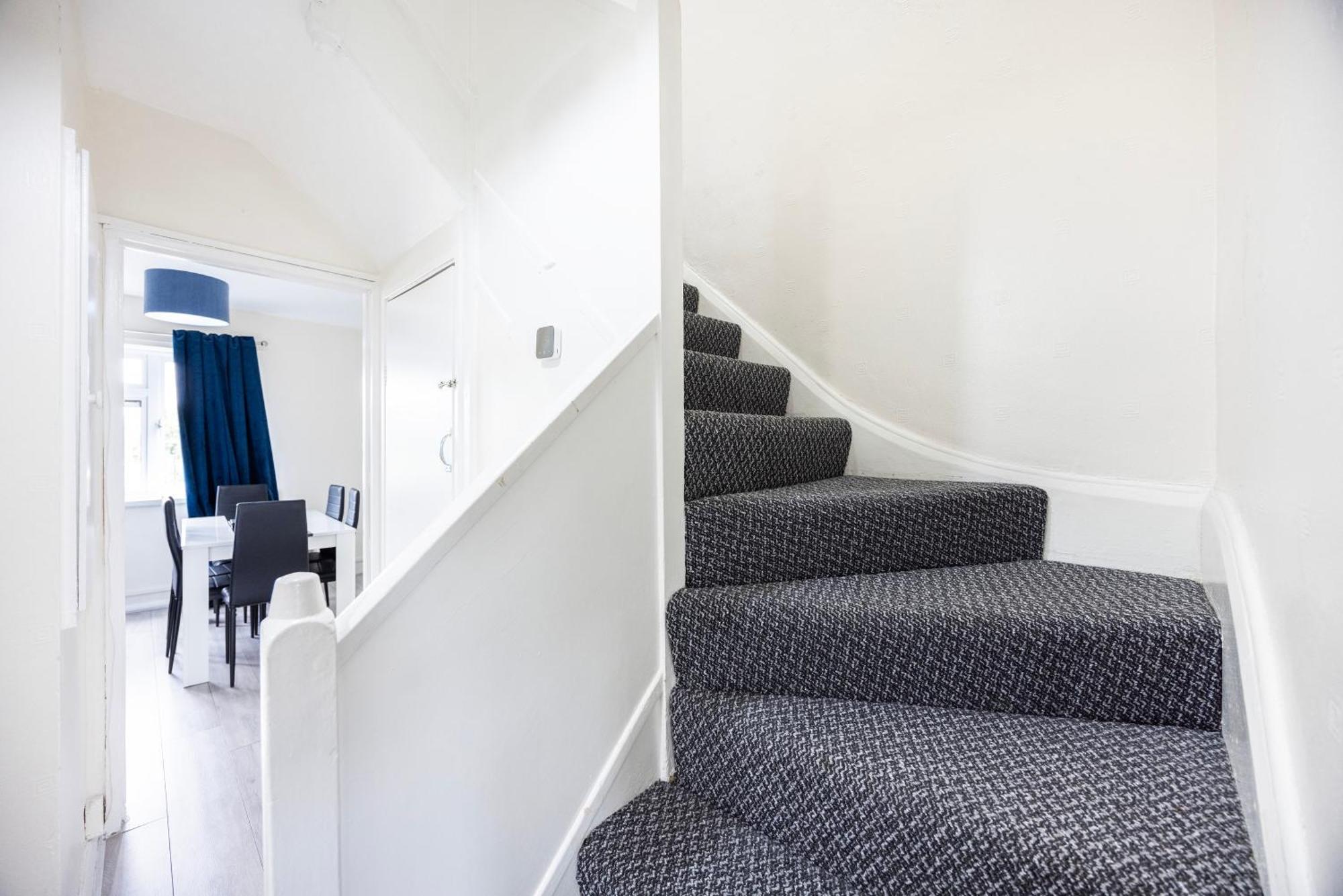 Appartement Garland Modern Close To Station 3 Bedroom